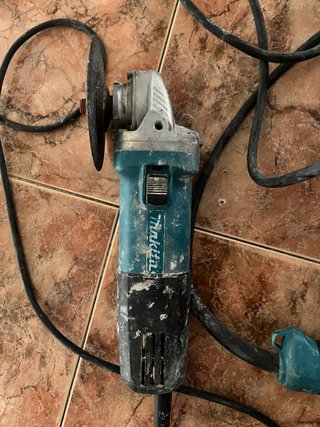 Radial Makita