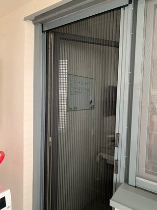 Persiana y Mosquitera (REPARACIÓN/ INSTALACIÓN)