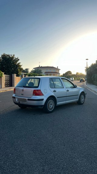 Volkswagen Golf 4