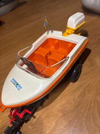 Playmobil Coche y Barco con Accesorios