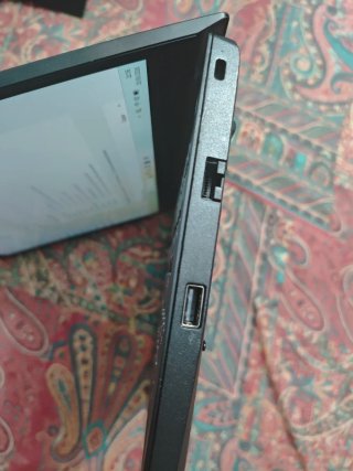 Portátil Lenovo ThinkPad E15 Gen 2 Negro