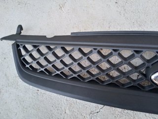 Rejilla Delantera Ford Fiesta