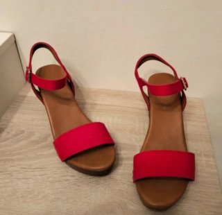 Sandalias de Verano Rojas y Marrones