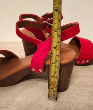 Sandalias de Verano Rojas y Marrones