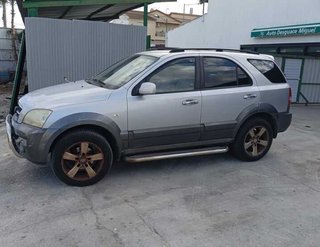 Kia 478626 asiento trasero derecho carens 2.5 crdi