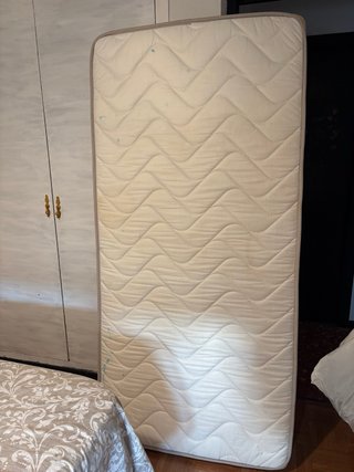 Cama infantil con colchón 90x200