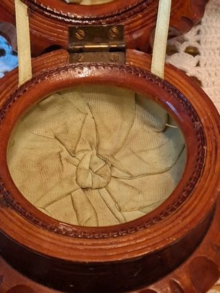 Caja decorada madera