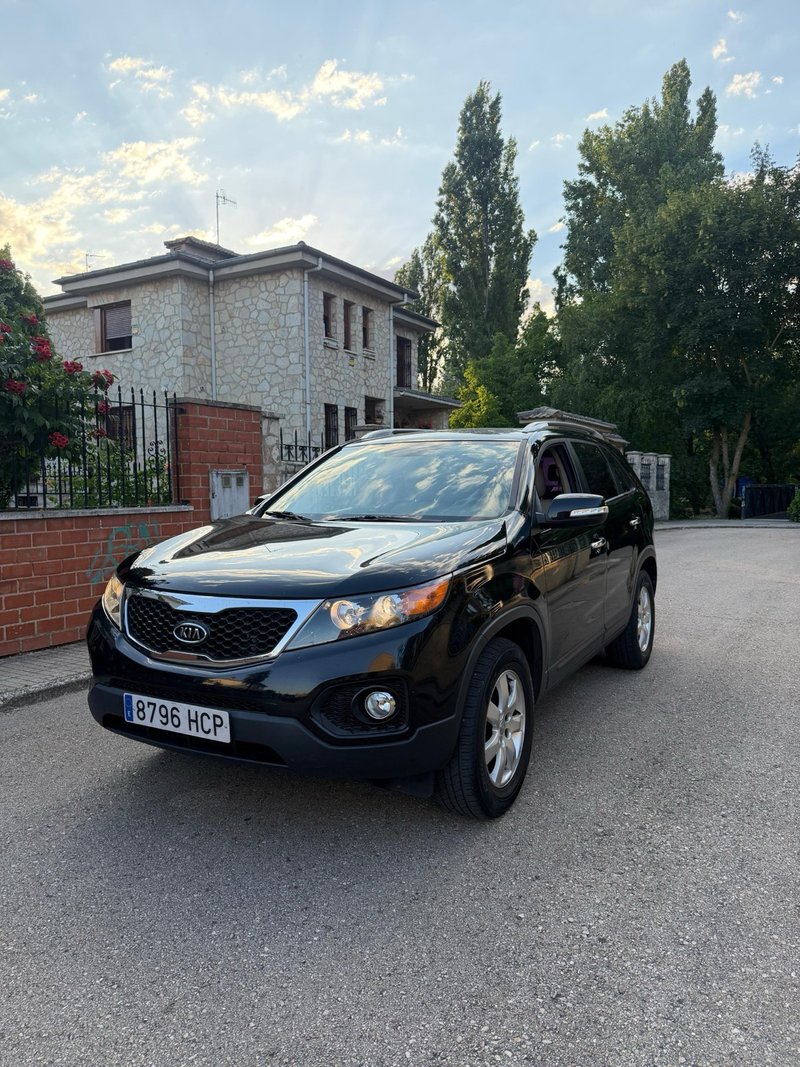 KIA Sorento 2.0 CRDI - foto 1