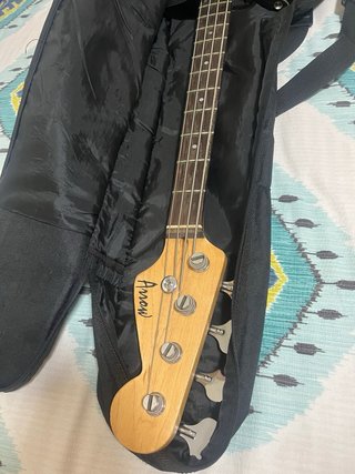 Bajo Eléctrico P-Bass Sunburst
