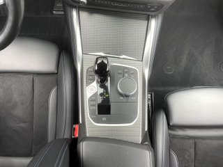BMW 220i Coupe Steptronic MSport LED