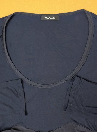 MAX&Co. Blusa Azul Marino Volantes Seda Gasa S