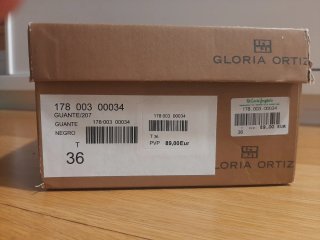 Zapatos Gloria Ortiz charol negro talla 36
