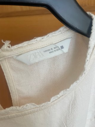 Crop Top Zara bordado blanco