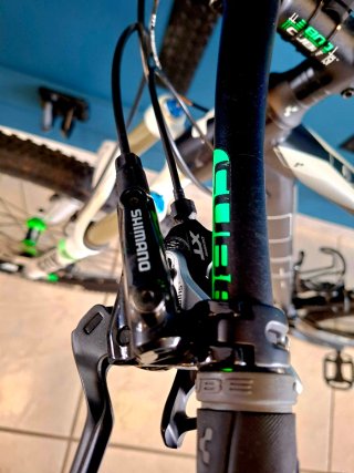 Bicicleta Cube LTD 29 10v