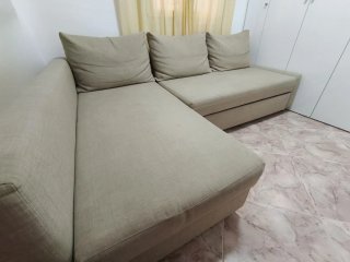 Sofá Cama IKEA FRIHETEN Chaiselongue Beige