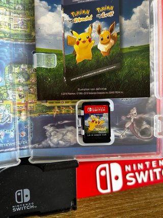 Pokemon Let's Go Pikachu! Nintendo Switch RPG