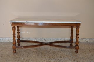 Mesa auxiliar vintage de madera y mármol