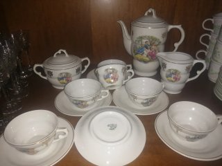 Juego de café porcelana flores rosas