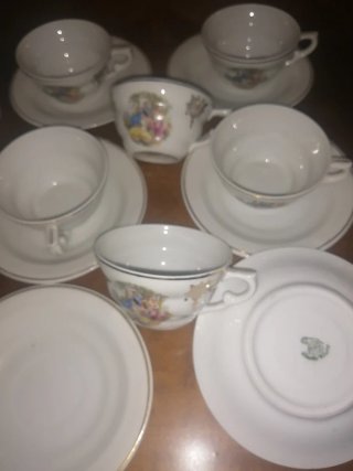 Juego de café porcelana flores rosas