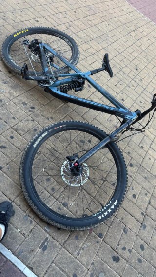 Bicicleta Ghost Full Suspension