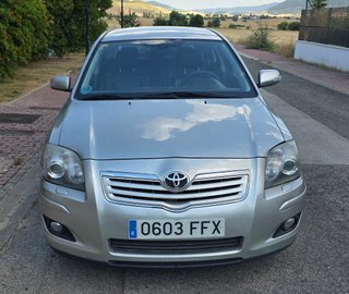 Toyota Avensis 2006