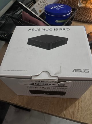 Mini PC Asus NUC 15 Pro Nero