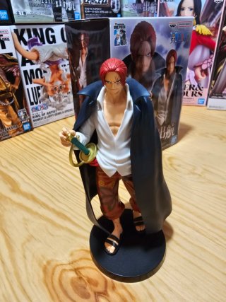Figura Shanks The Shukko One Piece Banpresto