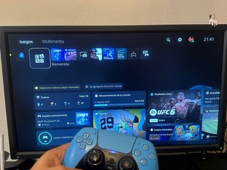 PlayStation 5 + 6 Juegos