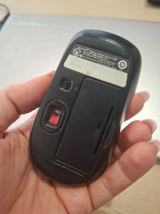 Mouse Wireless Microsoft 1000 con USB