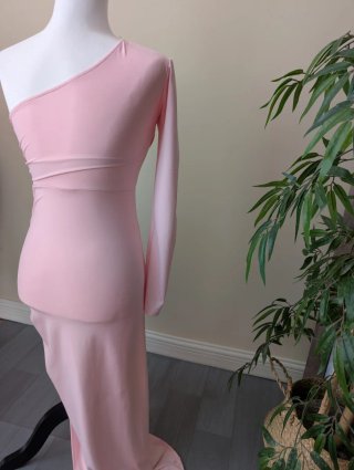 Vestido rosa asimétrico talla S