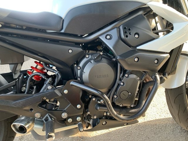 Yamaha XJ6