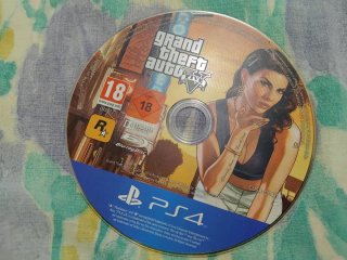 Grand Theft Auto V PS4 sólo disco