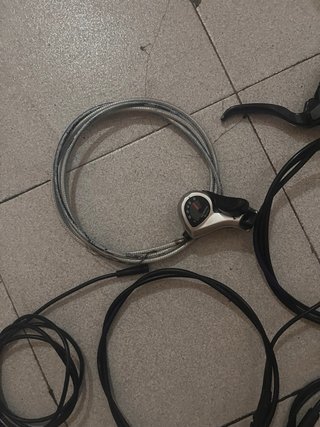 Frenos Hidráulicos Delantero y Trasero