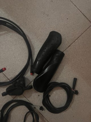 Frenos Hidráulicos Delantero y Trasero