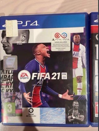 Consola PS4 (PlayStation 4) Negra + 4 Juegos