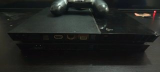 PS4 1TB con Mando y Juegos