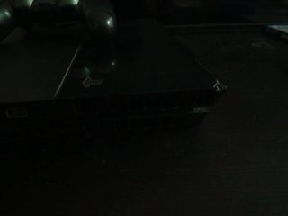 PS4 1TB con Mando y Juegos