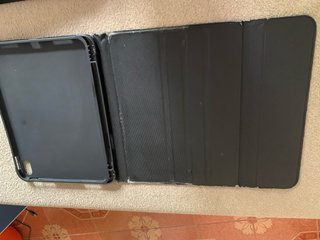 iPad 10ª gen 64GB Giallo Wi-Fi + Accessori