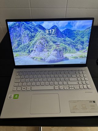 ASUS Vivobook Argento Migliorato