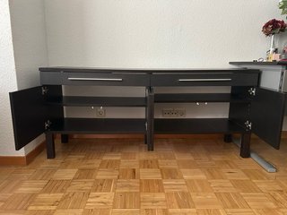 Aparador Ikea Negro/Marrón