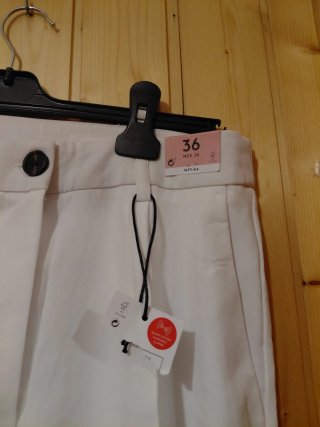 Pantalón blanco Lefties talla 36