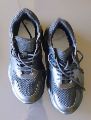 Zapatillas deportivas negras talla 40
