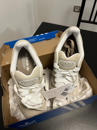 Adidas Campus 00s Nuevas Beige/Blanco