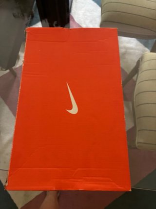 Botas de fútbol Nike blancas y verdes