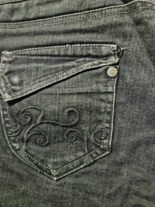 Shorts vaqueros Bershka talla 38 NEGROS
