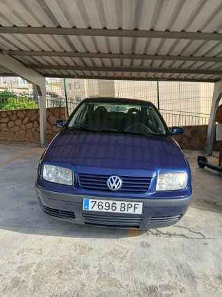 Volkswagen Bora 2001