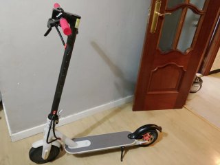 Patinete Eléctrico Xiaomi Mi Scooter 365