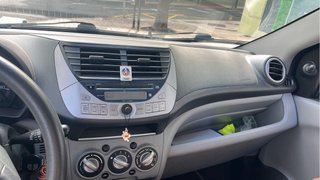 Nissan Pixo 2009