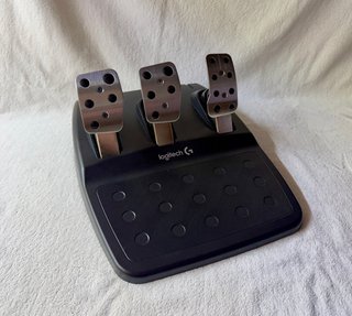 Logitech G29