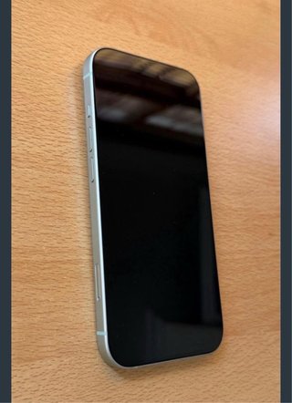 iPhone 15 Verde